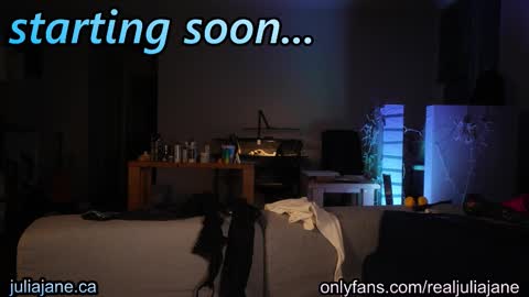 Julia Jane online show from 02/07/26, 02:48