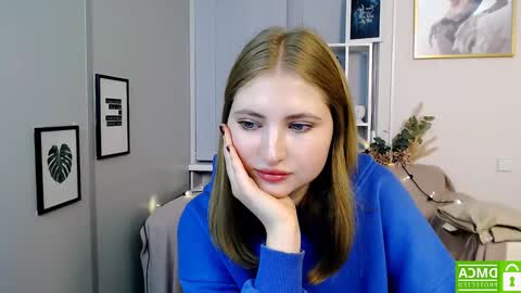 Julia  online show from 12/02/24, 05:04