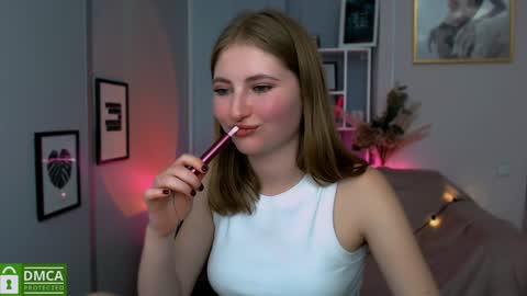 Julia  online show from 12/07/24, 04:25