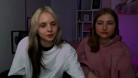 Julia  online show from 12/17/24, 10:55