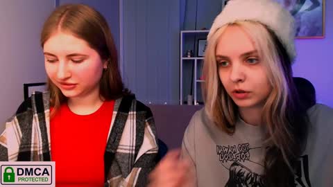 Julia  online show from 12/25/24, 10:50