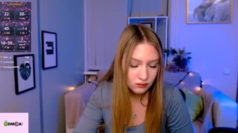 Julia  online show from 01/05/25, 04:38