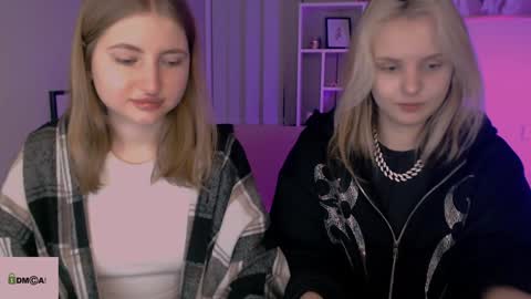 Julia  online show from 01/09/25, 08:33