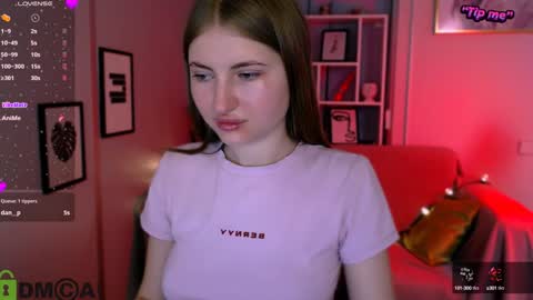 Julia  online show from 02/07/25, 09:15