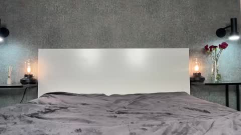 Snapshot of julia_rle chatting on 03/12/25, 11:33 Julia R Le online show from 03/12/25, 11:33