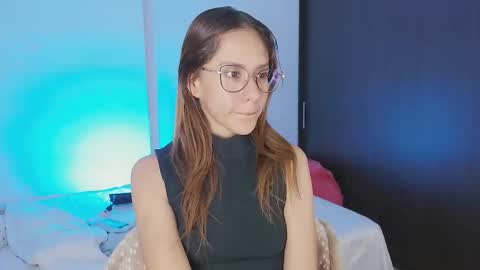 Julia Schedule 10 pm to 4  am GTM-5 online show from 09/09/25, 10:09