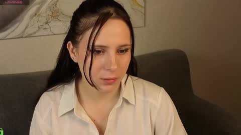 Julia Shyy online show from 05/12/26, 01:03
