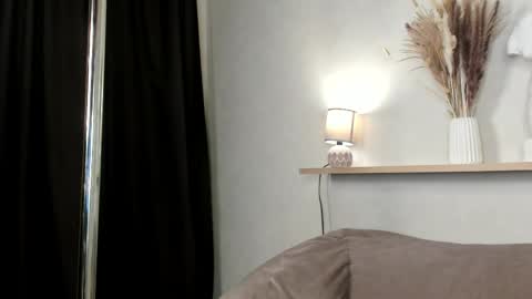 Snapshot of julia_suny chatting on 05/29/26, 01:14 julia_suny online show from 05/29/26, 01:14