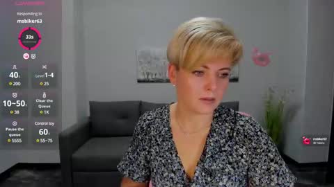 Julia online show from 12/07/24, 06:32