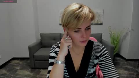 Julia online show from 12/12/24, 05:26