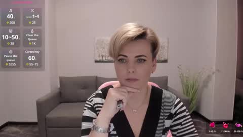 Julia online show from 12/13/24, 10:41