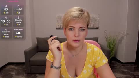 Julia online show from 12/15/24, 11:12