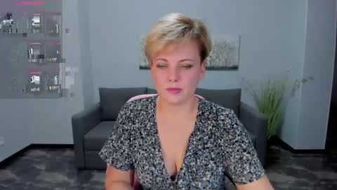 Julia online show from 01/14/25, 02:11