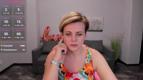 Julia online show from 02/12/25, 05:48