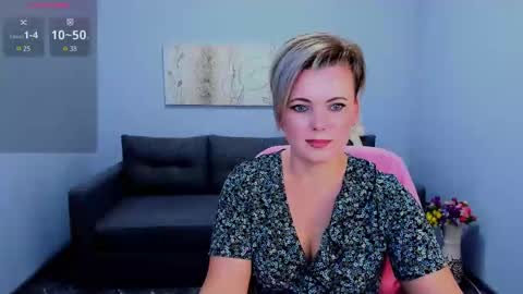 Julia online show from 11/23/25, 07:19