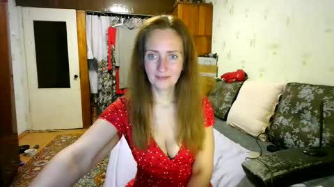 Snapshot of juliaa_foxi chatting on 05/16/26, 07:01 juliaa_foxi online show from 05/16/26, 07:01
