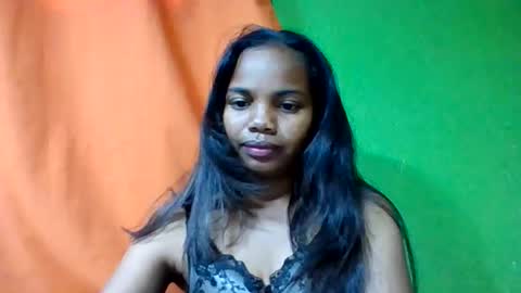 Snapshot of juliah02 chatting on 05/15/26, 05:36 juliah02 online show from 05/15/26, 05:36