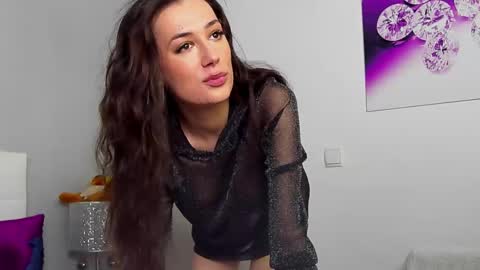 JuliaHunt online show from 11/30/25, 07:01