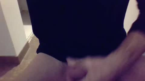 Snapshot of julian6446 chatting on 01/15/25, 12:36 julian6446 online show from 01/15/25, 12:36