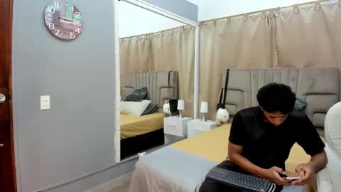 julian billy online show from 01/15/25, 02:35