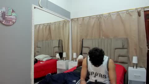 julian billy online show from 02/01/25, 02:34