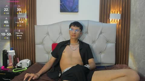 Julian Fox online show from 05/27/26, 09:01