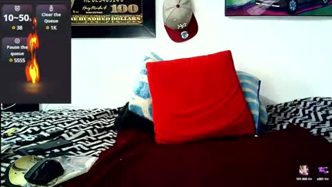 Snapshot of julian_tattoo chatting on 02/27/25, 07:23 Julian independent model online show from 02/27/25, 07:23