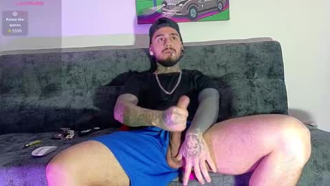 Snapshot of julian_tattoo chatting on 03/25/26, 06:19 Julian independent model online show from 03/25/26, 06:19