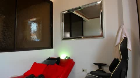 julian_wallace online show from 03/05/26, 07:54