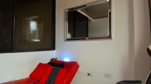 julian_wallace online show from 03/11/26, 03:29