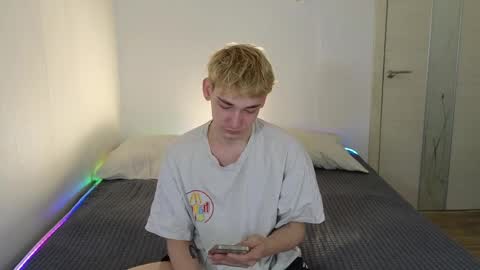 Eren online show from 04/22/26, 01:08