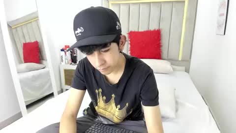 Julian online show from 01/09/26, 07:15