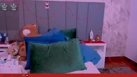 juli online show from 01/01/25, 09:17