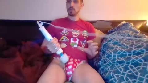 Snapshot of julianjj2001 chatting on 02/04/25, 12:51 julianjj2001 online show from 02/04/25, 12:51