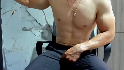 Snapshot of juliansexxx16 chatting on 06/28/26, 12:22 Julian online show from 06/28/26, 12:22