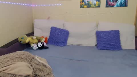 Jul online show from 01/14/25, 04:08