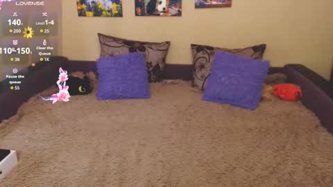 Jul online show from 03/18/26, 09:23