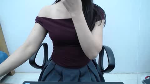 julie9x online show from 02/17/26, 08:22