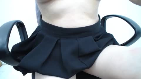 julie9x online show from 04/07/26, 09:10