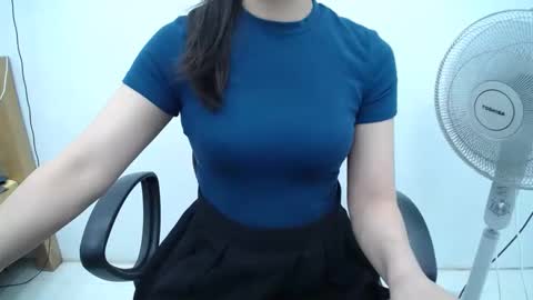 julie9x online show from 06/07/26, 08:56