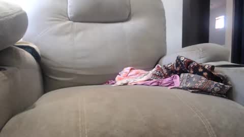 Julie bunny online show from 03/10/26, 11:15