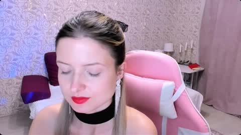 Julie online show from 12/07/24, 07:10