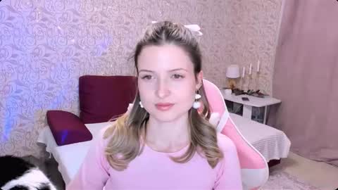 Julie online show from 12/31/24, 07:40