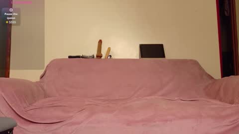 Snapshot of julie_vixen chatting on 01/11/26, 11:43 julie_vixen online show from 01/11/26, 11:43