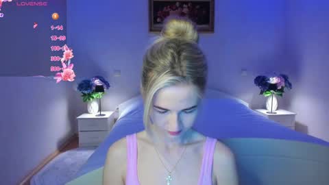 julieblazex online show from 05/22/26, 08:36