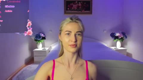 julieblazex online show from 05/28/26, 08:50