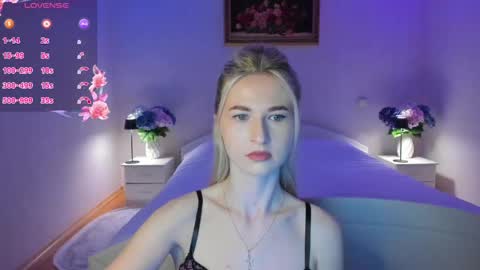 julieblazex online show from 05/29/26, 08:18