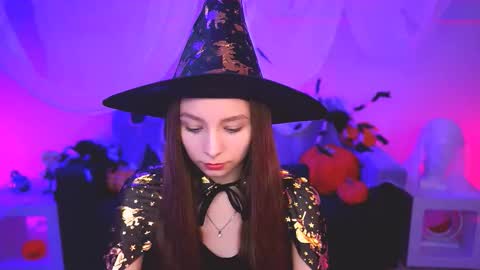 juliedaniel online show from 10/27/25, 05:22