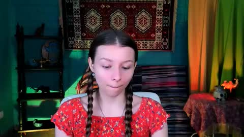 juliedaniel online show from 11/27/25, 04:25