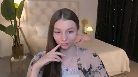 juliedaniel online show from 04/01/26, 01:41